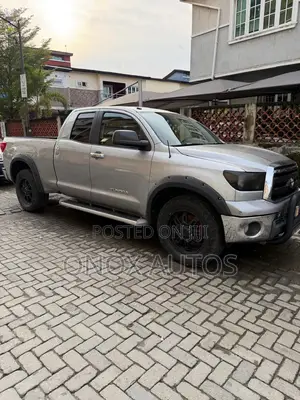 Toyota Tundra Regular Cab 4x4 2010 Silver