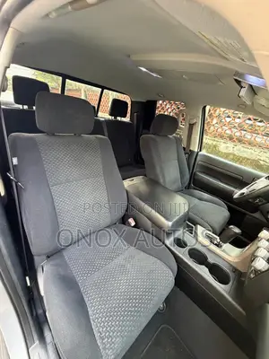 Toyota Tundra Regular Cab 4x4 2010 Silver