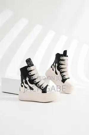 High Classic Shoes