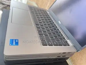 Laptop Dell Latitude 5330 16GB Intel Core i5 SSD 256GB