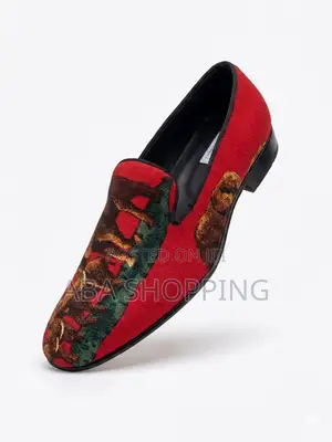 Isiagu Customized Shoe