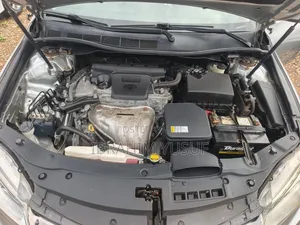 Toyota Camry 2015 Silver