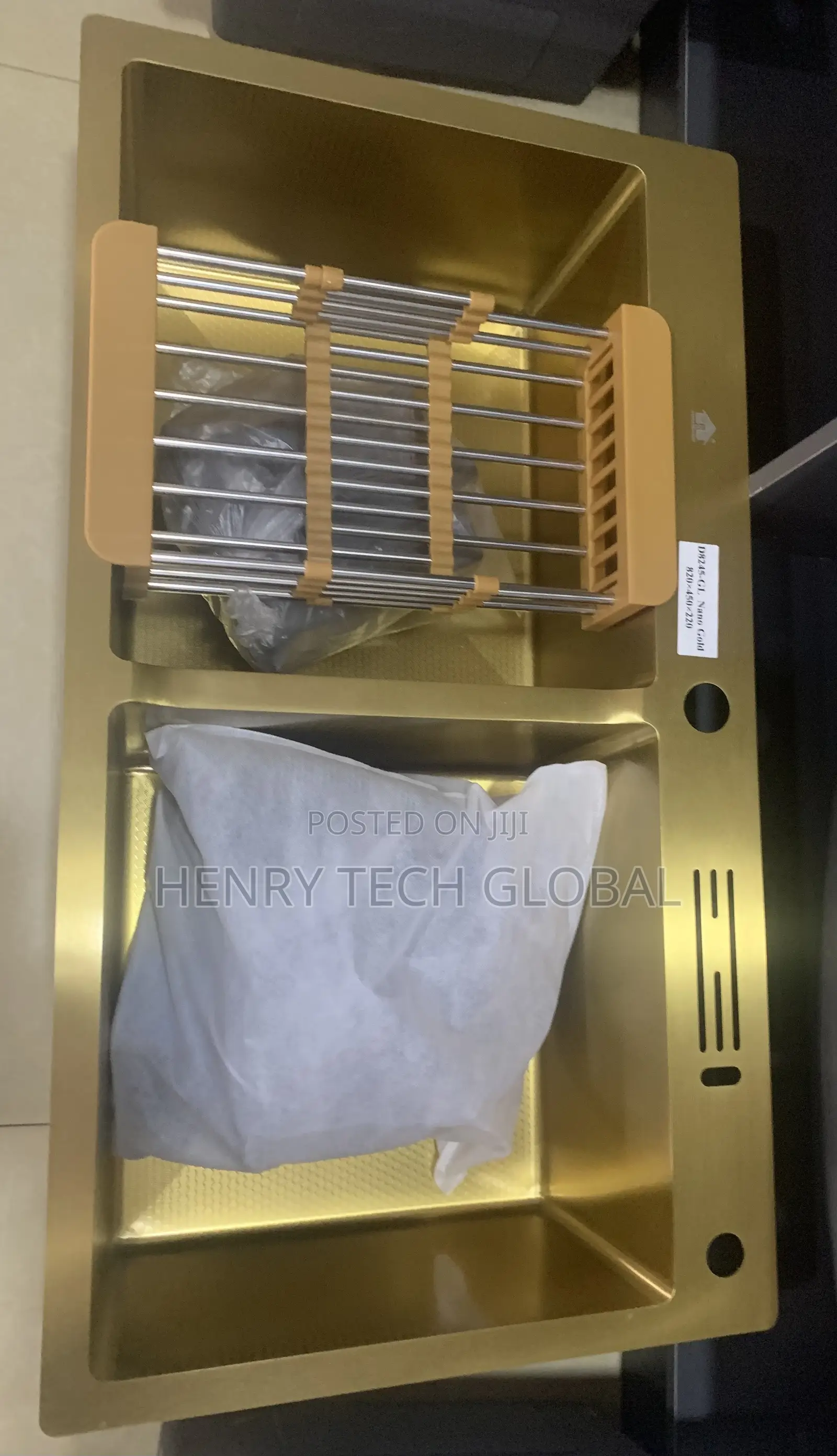 Kitchen Sinks Gold Color
