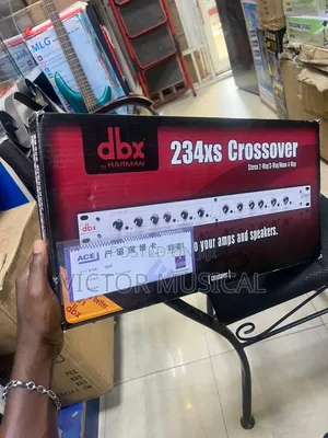 DBX 234xs Crossover