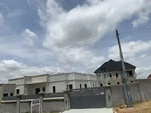 Furnished 3bdrm Penthouse in Seman Metropolis, FHA for sale