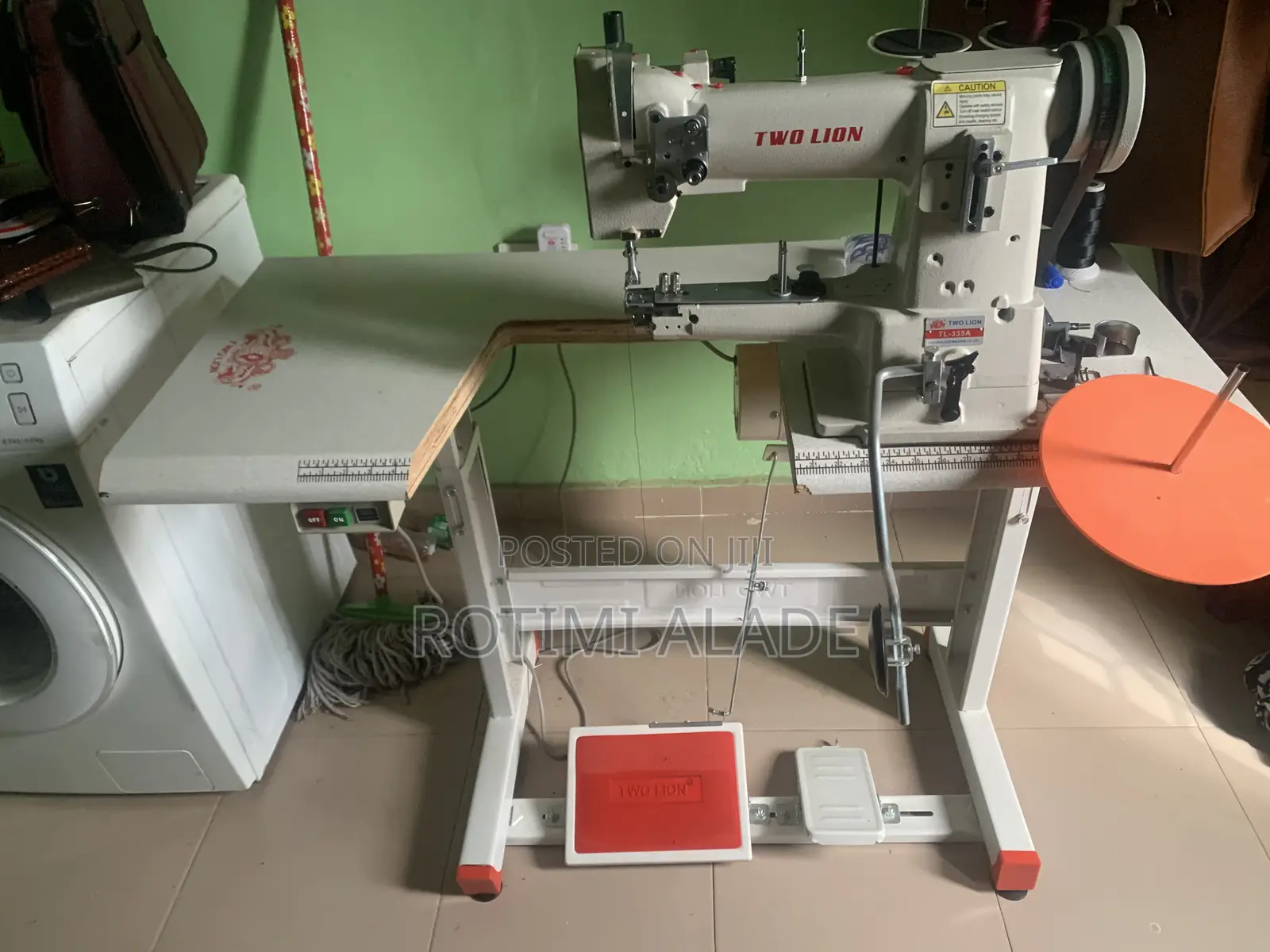 Two Lion Cylinder Bed Electric Machine