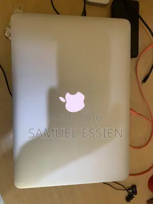 Laptop Apple MacBook Pro 2015 8GB Intel Core i5 SSD 256GB