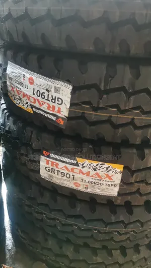 Brand New 11.00-20 Truck Tyre