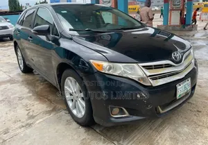 Toyota Venza AWD 2010 Black