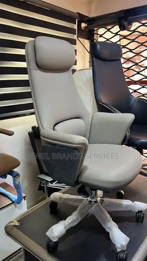 Comfortable Executive Office Chair