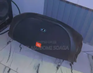 Distress Sale Speaker