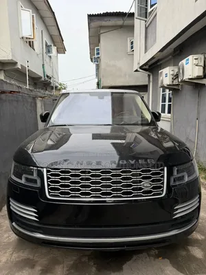 Land Rover Range Rover Vogue 2016 Black