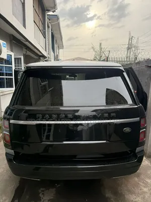 Land Rover Range Rover Vogue 2016 Black