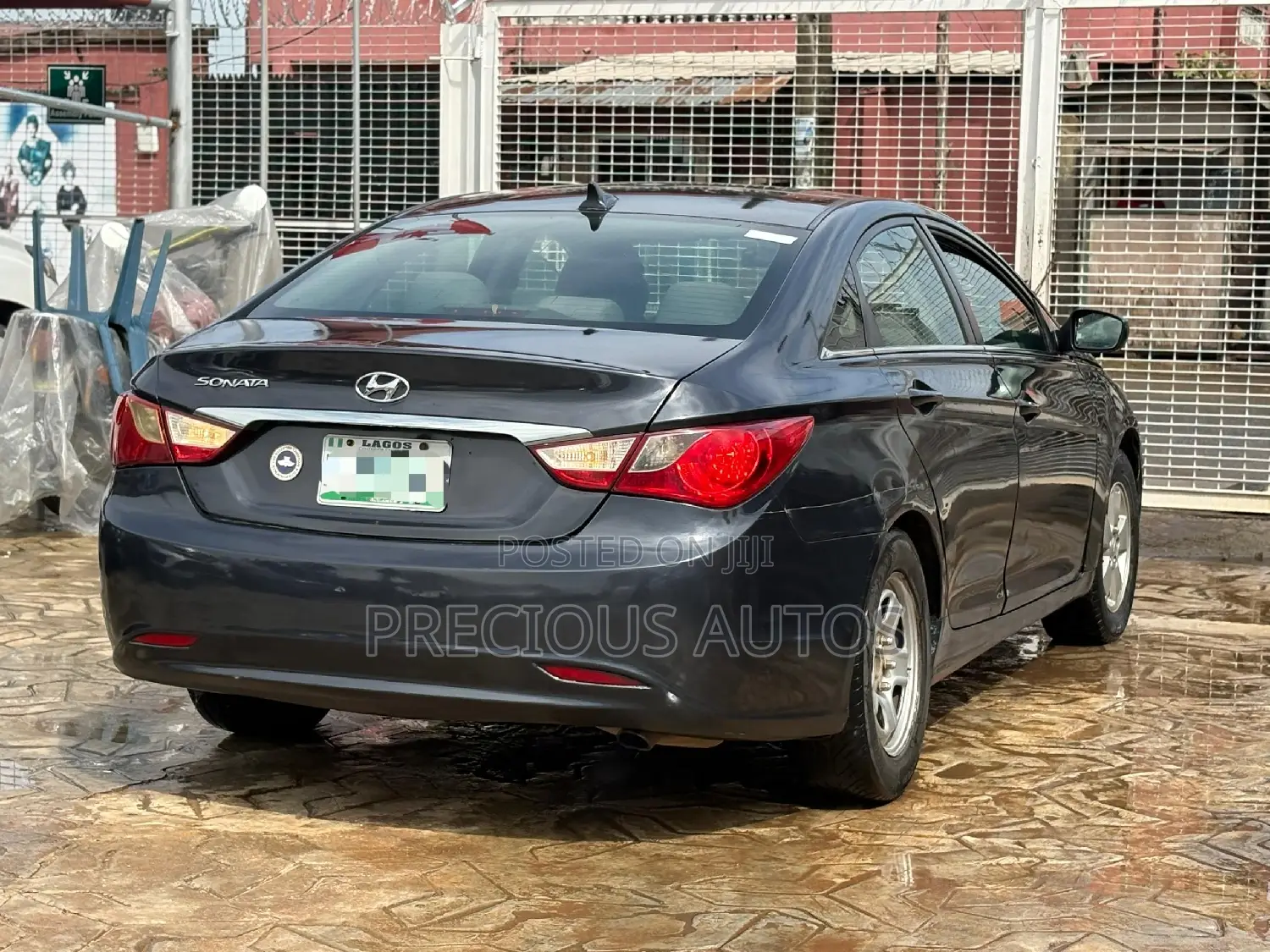 Hyundai Sonata 2011 Black
