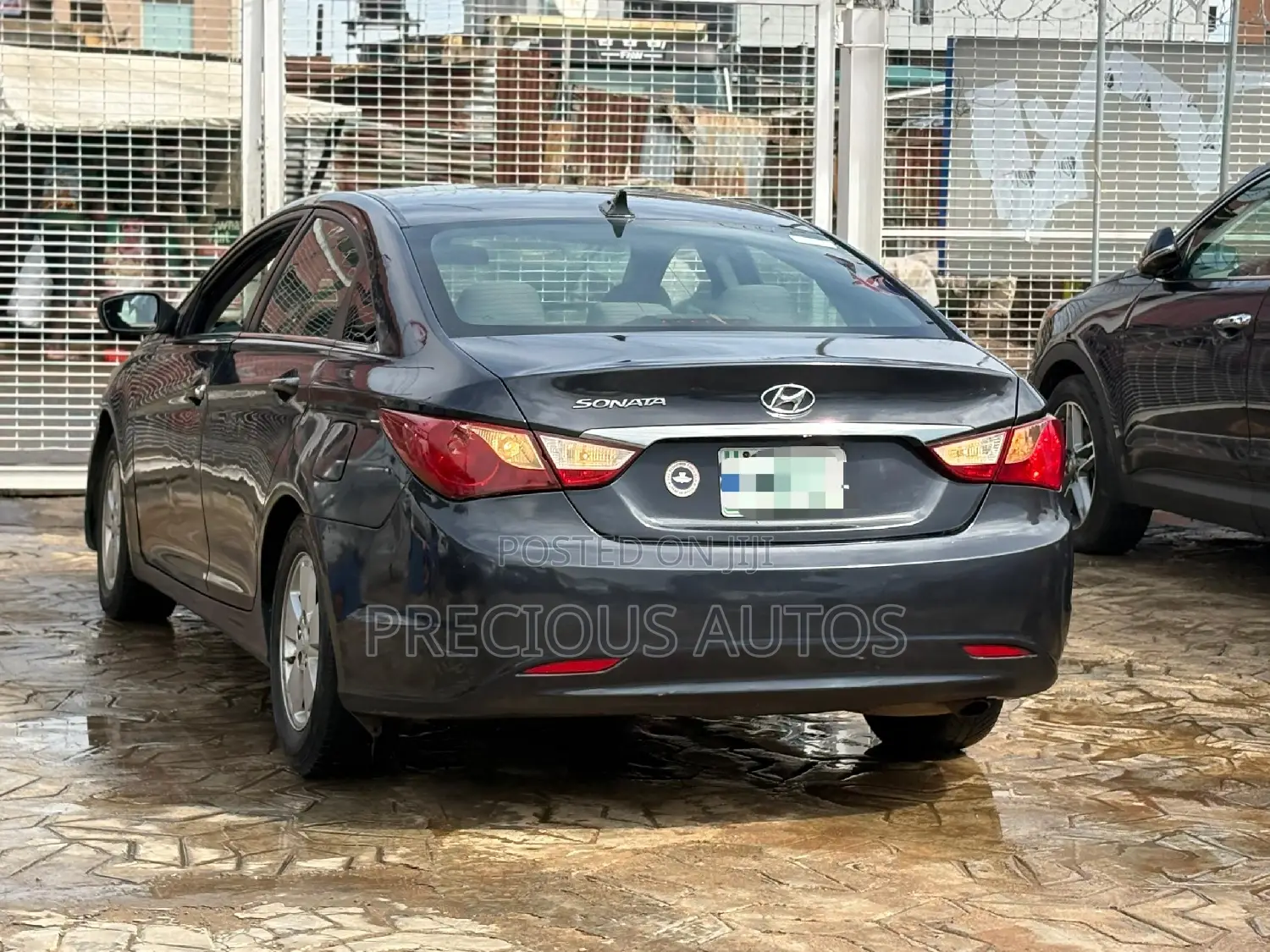 Hyundai Sonata 2011 Black