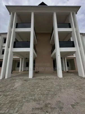 3bdrm Apartment in Mabushi for sale