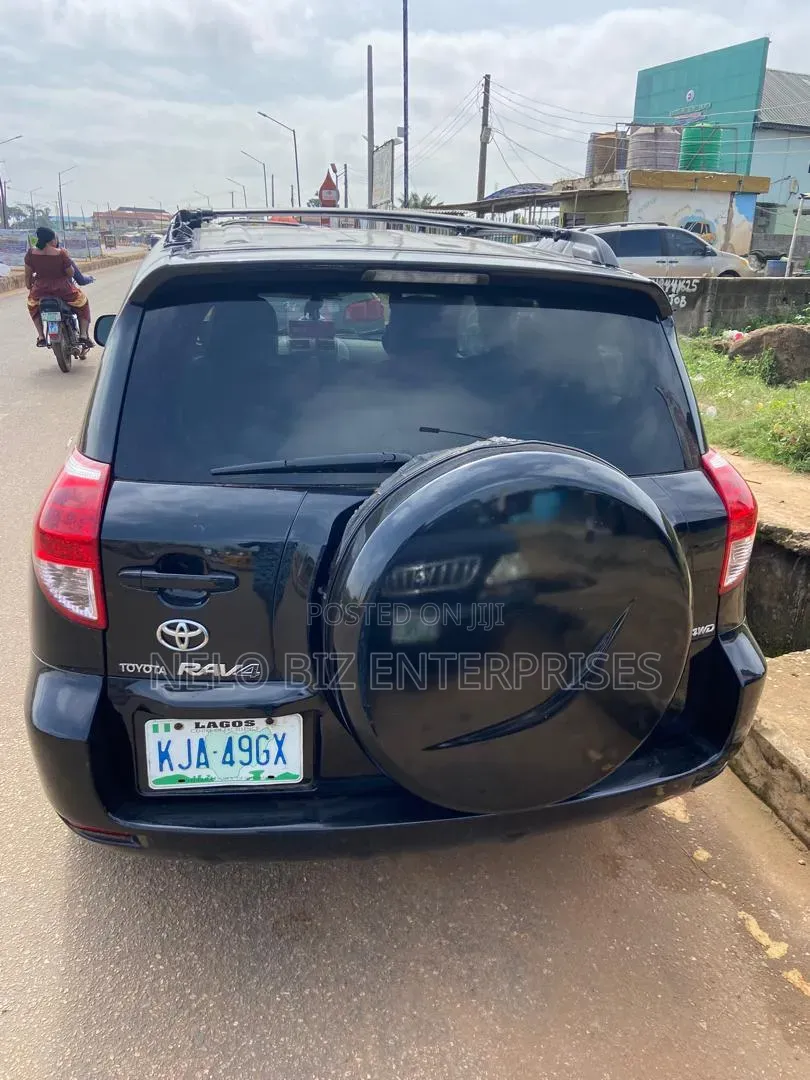 Toyota RAV4 2008 Black