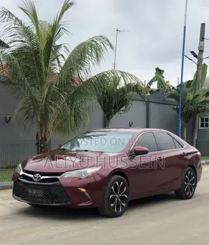 Toyota Camry 2016 Burgundy