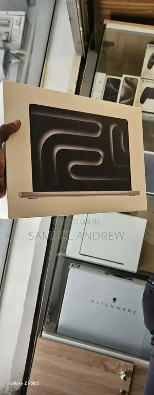 New Laptop Apple MacBook Pro 2026 M5 Pro 24GB Apple M5 Pro SSD 1T