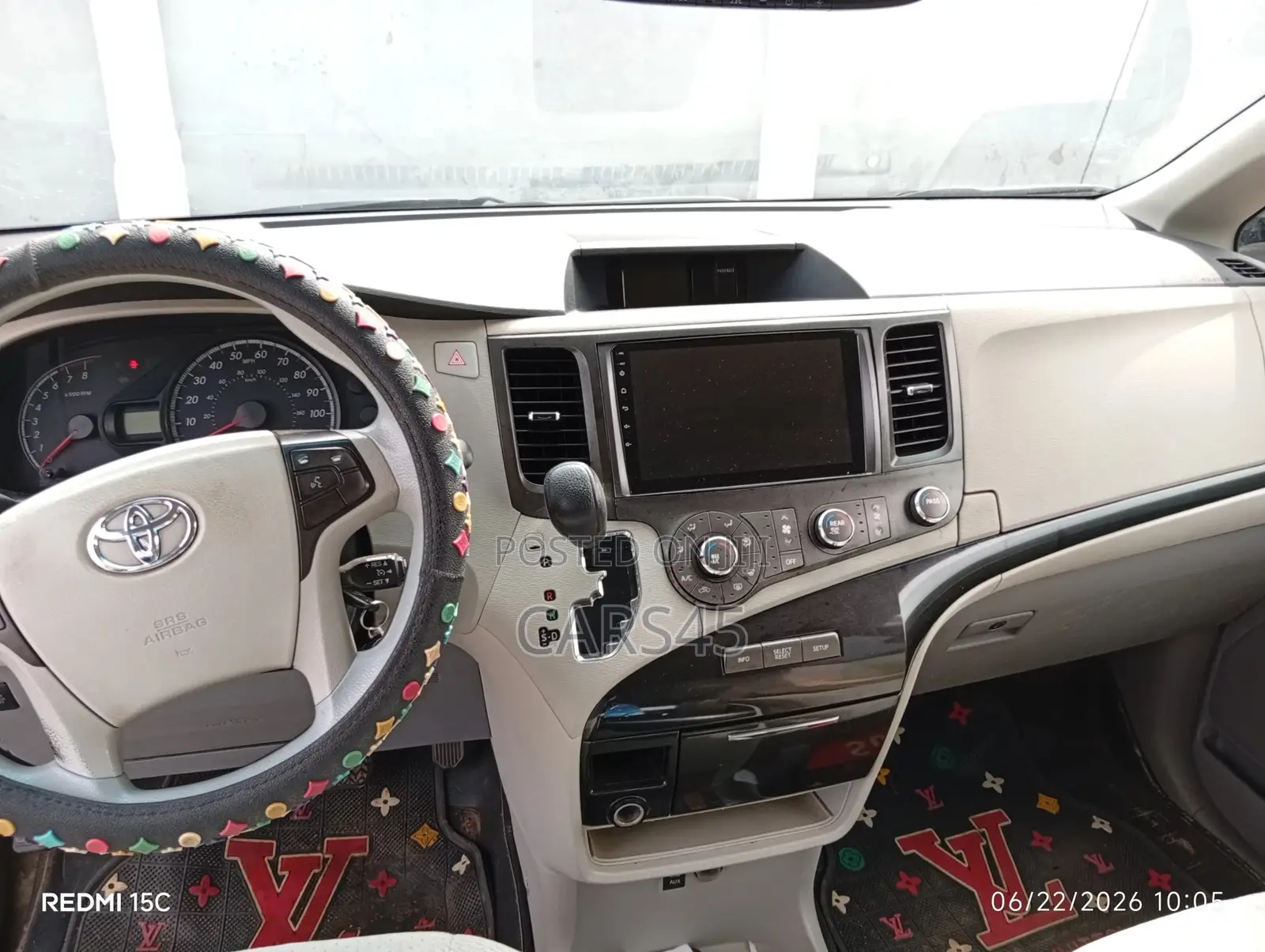 Toyota Sienna 2011 Gray