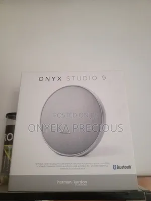 Onyx Studio 9