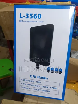L-3560 Photographic Light With Stand