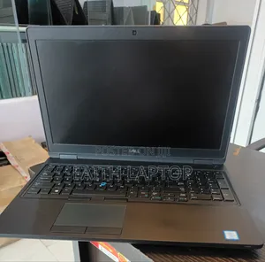 Laptop Dell Latitude 5590 8GB Intel Core i7 SSD 256GB