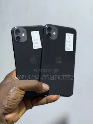 Apple iPhone 11 64 GB Black