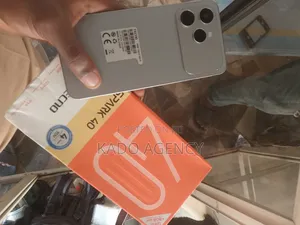 Tecno Spark 40 Pro 128 GB Blue