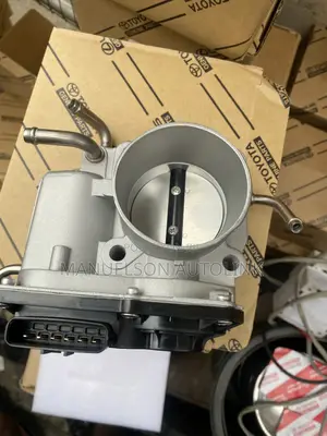 Throttle Body Toyota Avensis,Camry,Rav4,Highlander, 2az Engine