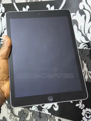Apple iPad 5 (2022) 128 GB Gray