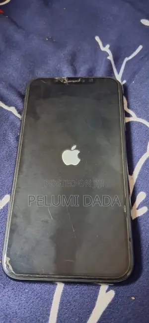 Apple iPhone XR 64 GB Black