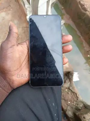 Vivo Y02s 32 GB Gray