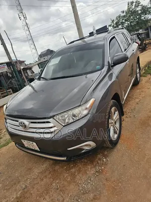 Toyota Highlander 2012 Gray