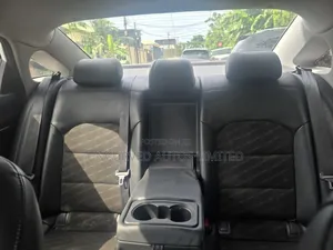 Hyundai Sonata Limited 2.0T Seban (2.0L 4cyl 6A) 2016 White
