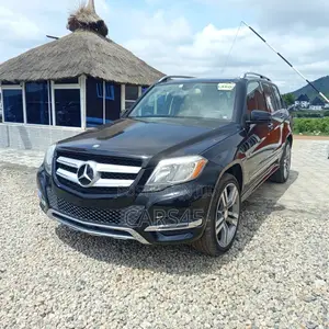 Mercedes-Benz GLK-Class 2014 Black