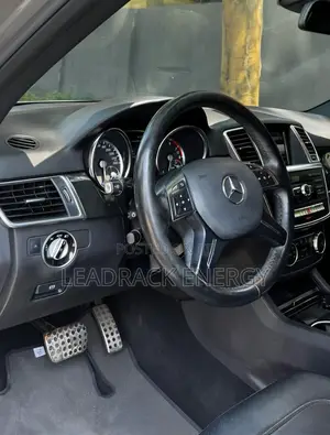 Mercedes-Benz M Class ML400 4MATIC 4dr SUV AWD (3.0L 6cyl Turbo 7A)