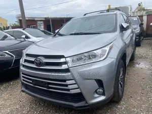 Toyota Highlander 2017 Silver