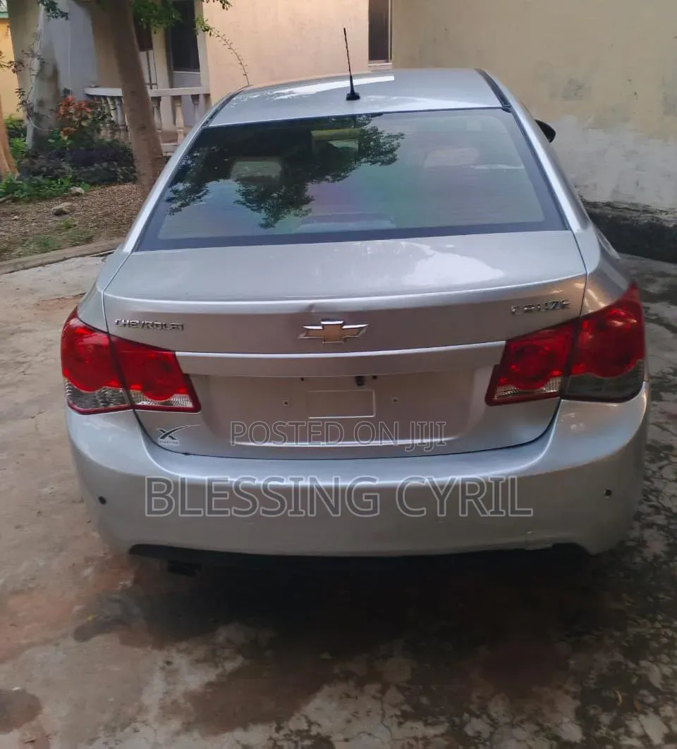 Chevrolet Cruze 2014 Silver
