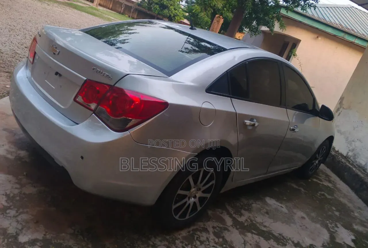 Chevrolet Cruze 2014 Silver