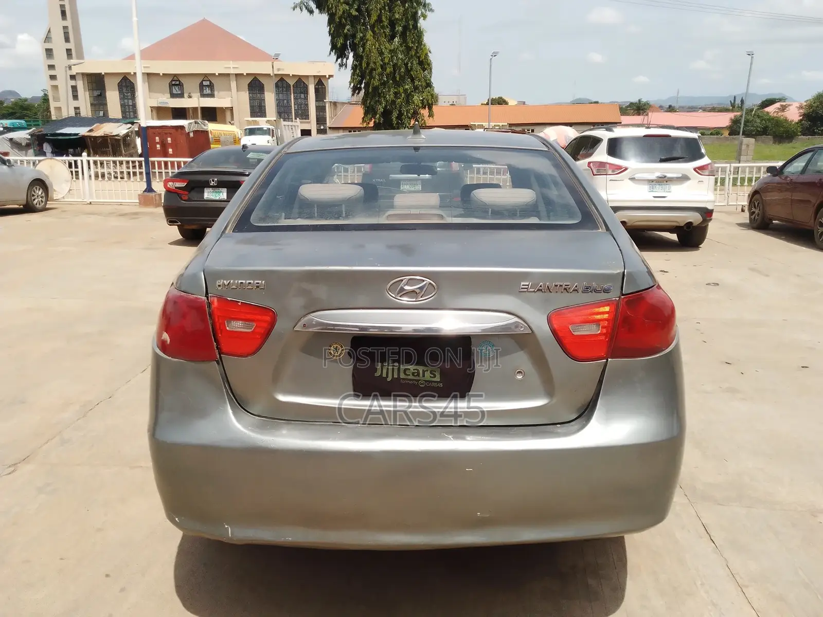 Hyundai Elantra 2010 Gray