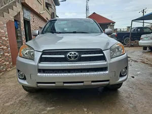 Toyota RAV4 3.5 Sport 2011 Silver