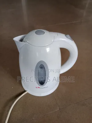 Binatone 1.7 L Water Jug