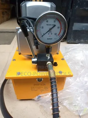 Zhh700a Electric Hydraulic Pump Features A Sh Pressure Gauge Measuring