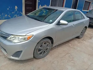 Toyota Camry 2014 Silver