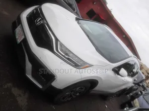Honda CR-V 2022 White