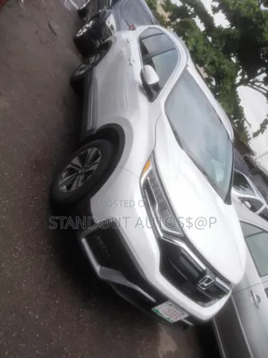 Honda CR-V 2022 White