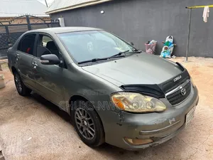 Toyota Corolla 2004 Gray