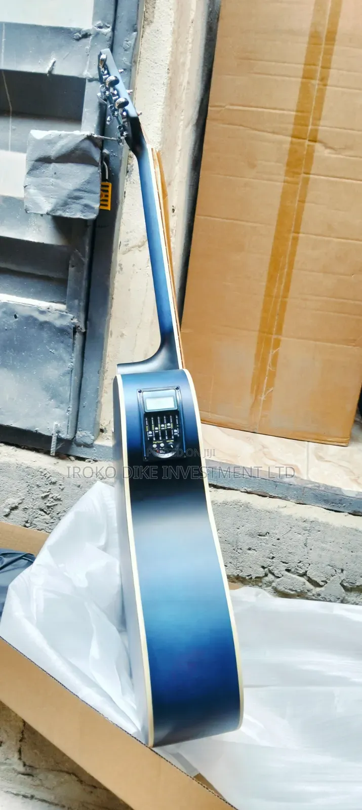 Acoustic Guitar