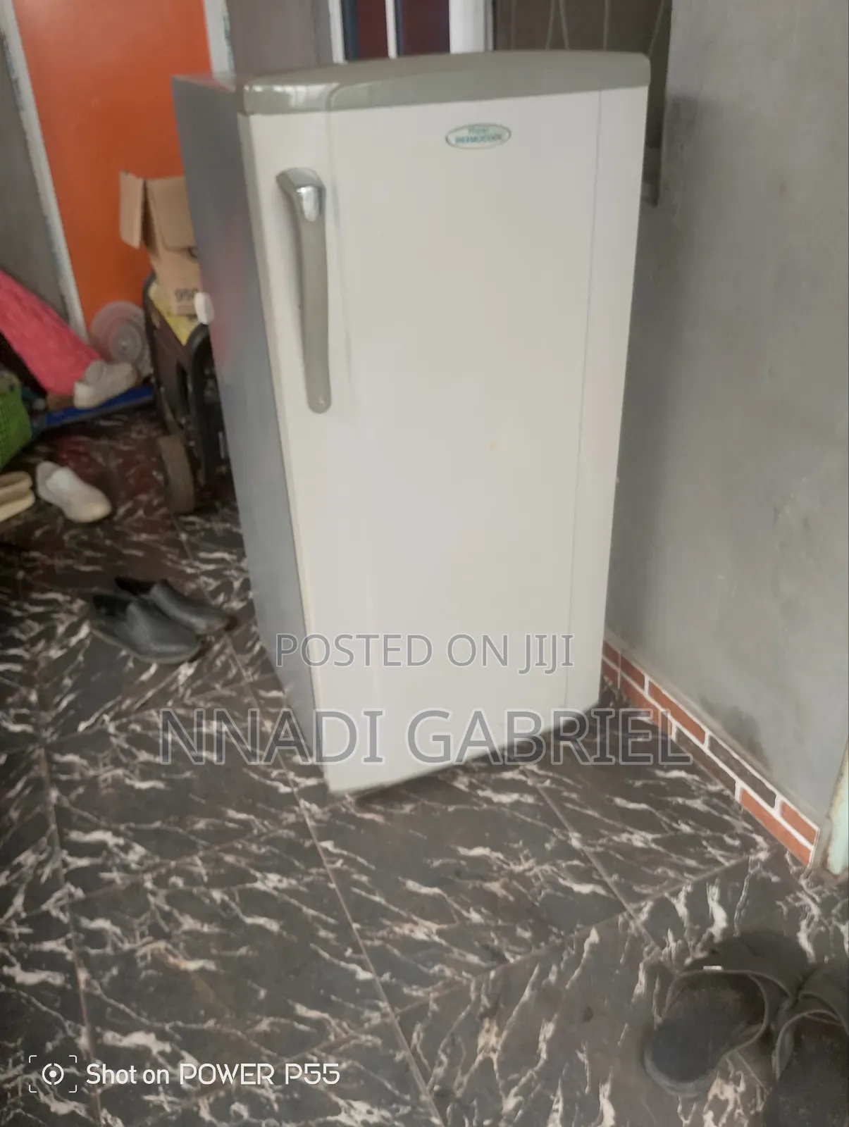Refrigerator